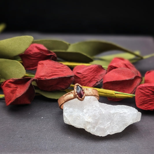 Garnet Marquise Ring - Size 9